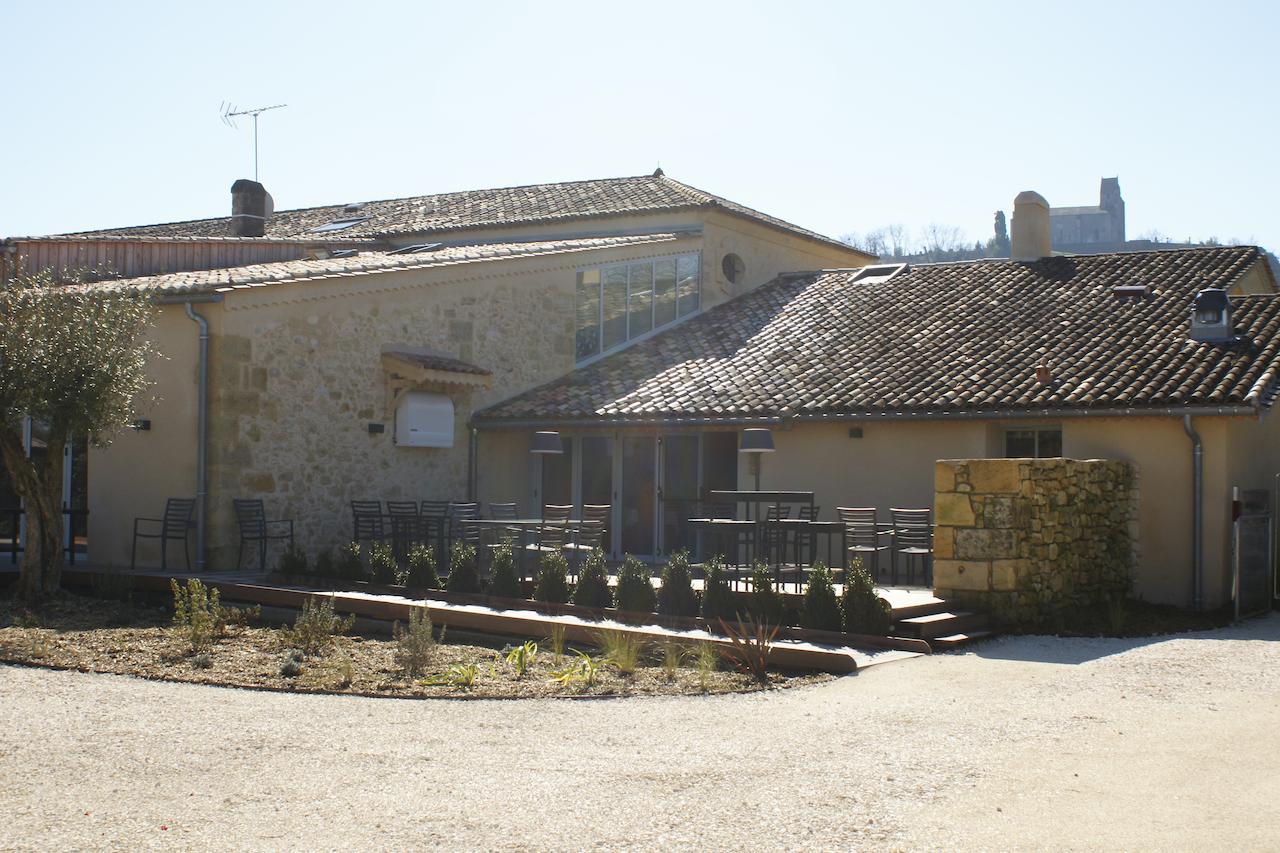 Logis- Hotel Spa Restaurant L'Epicurial Saint-Pey-de-Castets Exterior photo
