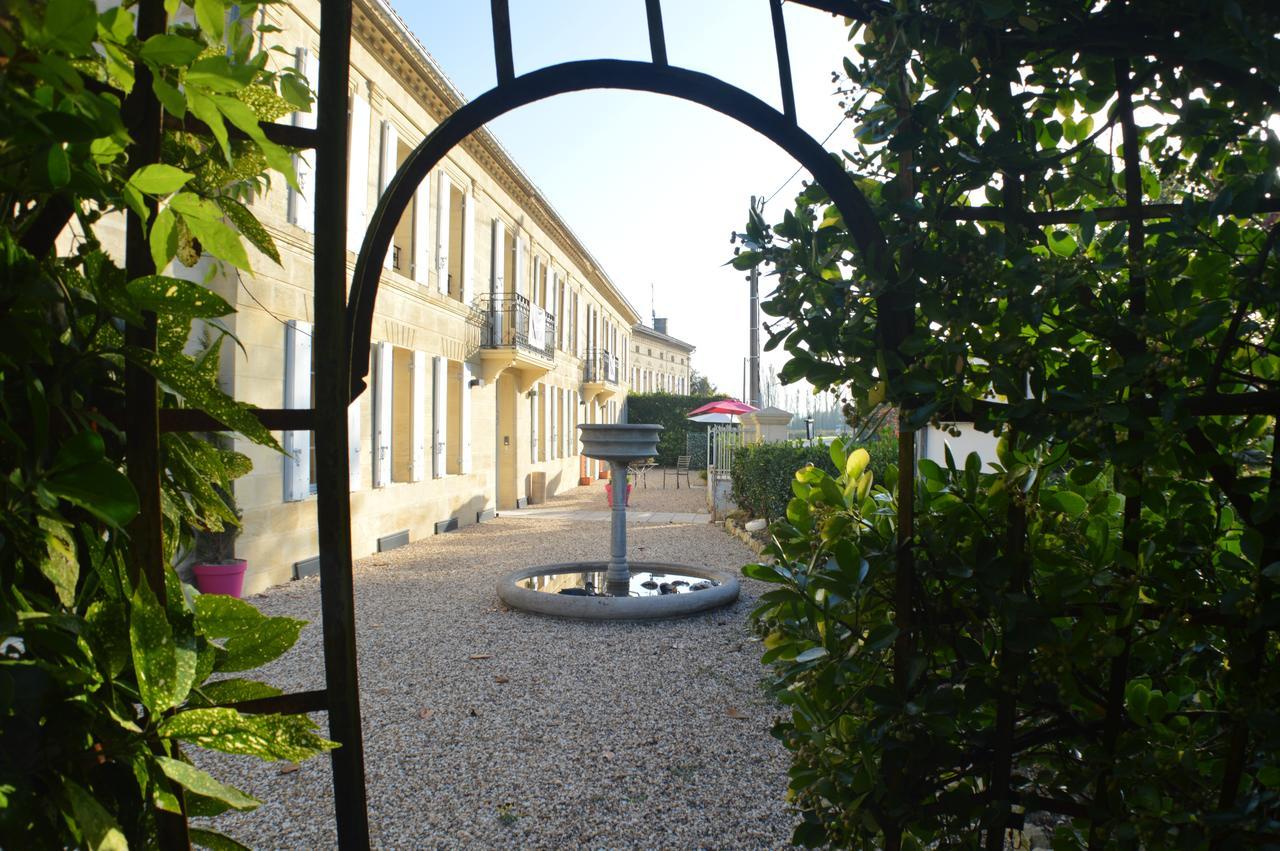Logis- Hotel Spa Restaurant L'Epicurial Saint-Pey-de-Castets Exterior photo